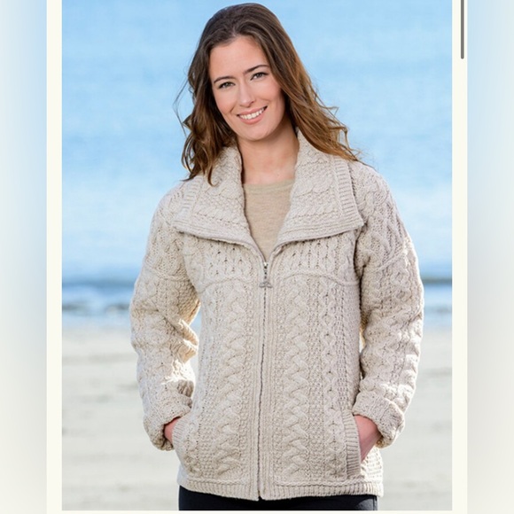 Double Collar Zip Merino Aran Cardigan - Picture 1 of 3